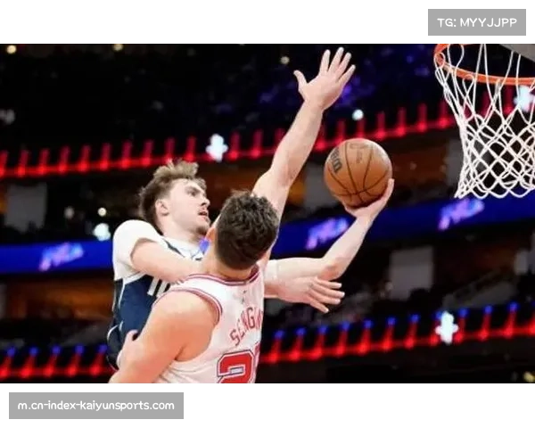 火箭阿门16分5篮板4助攻展现活力 掘金布劳恩19分角色球员贡献关键