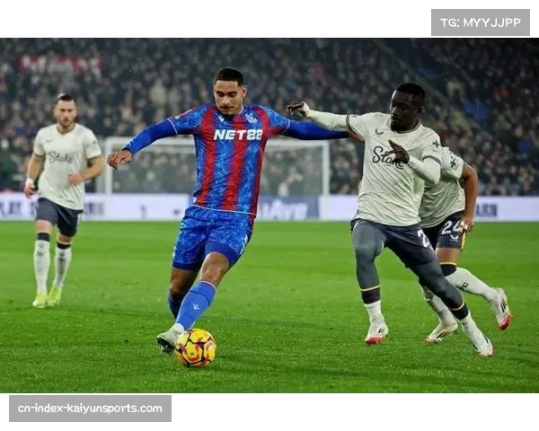 美国中卫组合依赖理查兹 水晶宫后卫健康状态成防线关键 美国中卫组合依赖理查兹 水晶宫后卫健康状态成防线关键